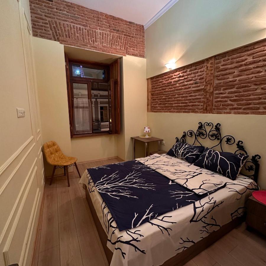 Historic Apartments "1868 Tbilisi" Best Location Екстер'єр фото